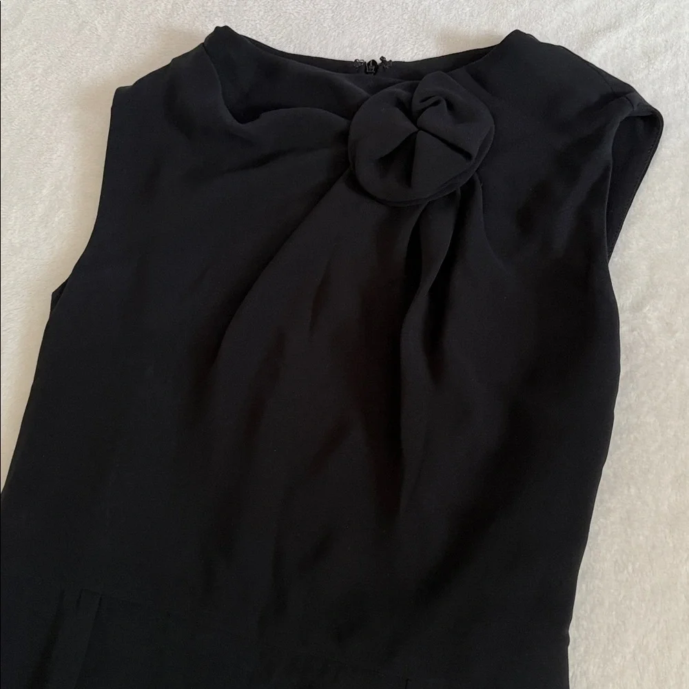 Kiton Napoli | Silk LBD Dress with Belt Made in Italy Black (IT 44) - Picture 5 of 16